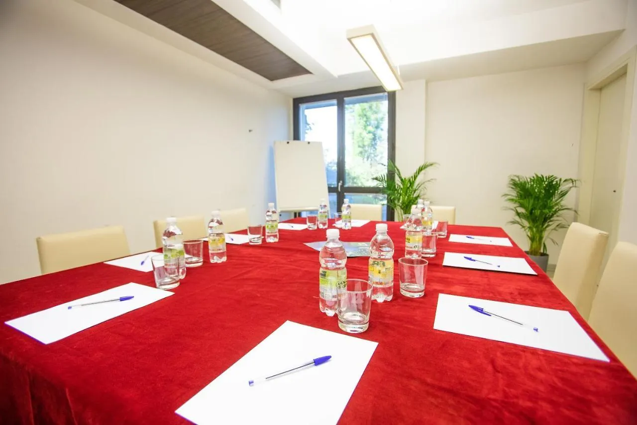 Matrix Hotel & Residence Vigonza 4*,